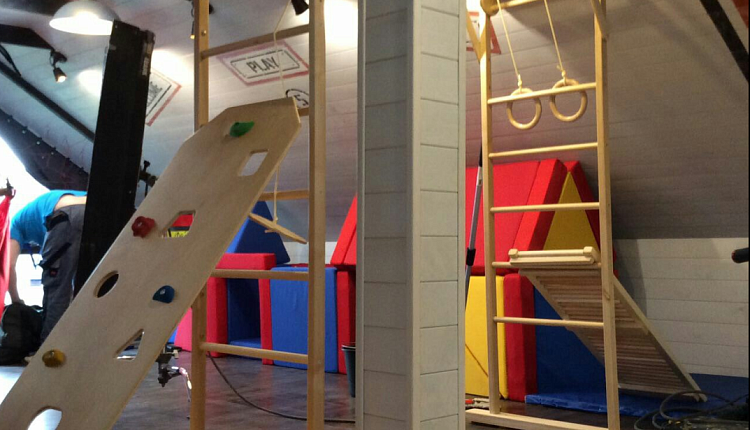 Андрей Мерзликин. Делаем детскую.